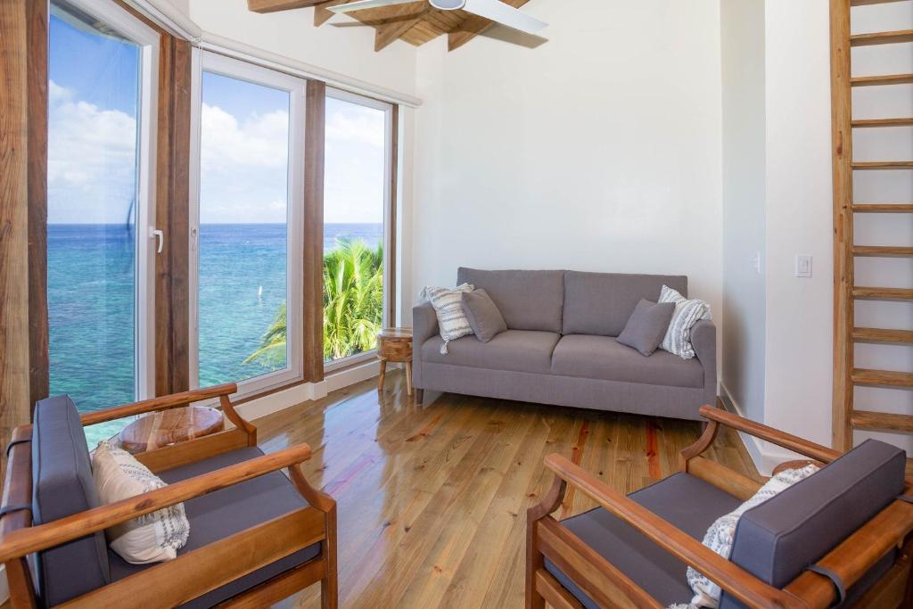 Stunning views at - Villa Aire apts photo 3