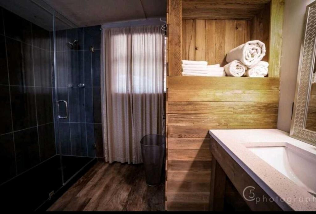 Casitas at Madrona Ranch - Homestead photo 4