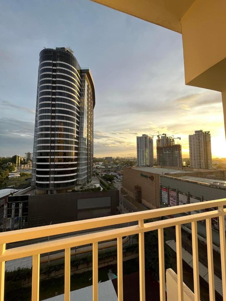 INSPIRiA TOWER CONDOMINIUM 1126 photo 4