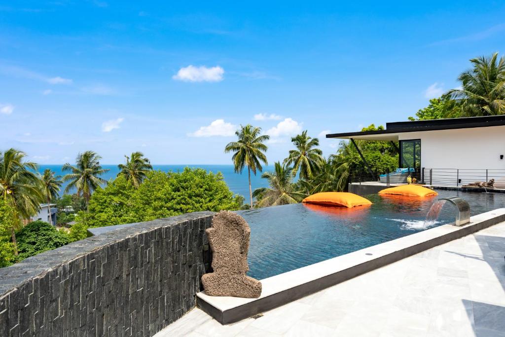 Infinity villa 600 M2 sea view photo 4