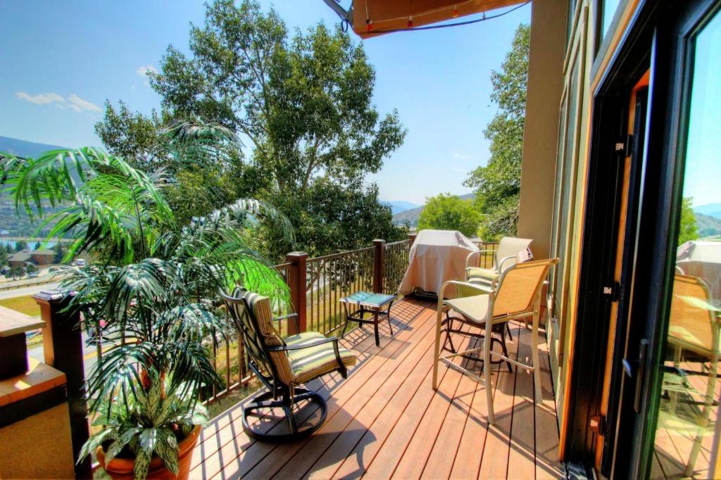 16 Chambertin Townhomes Townhouse photo 1