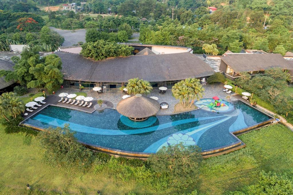 Serena Kim Boi Resort - Hoa Binh