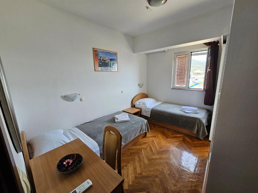 Guest House Mamut photo 2