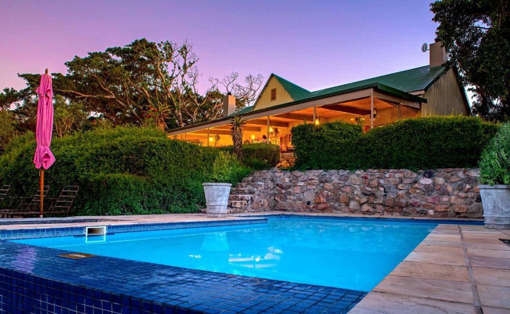 Camp Figtree by The Oyster Collection photo 4