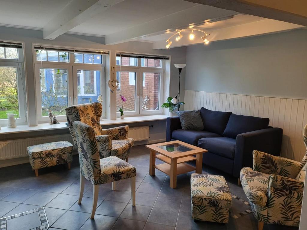 Urlaub im blauen Haus photo 4