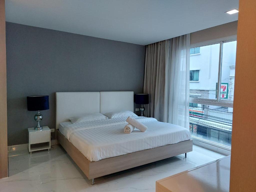 Condominium Sukhumvit Soi 5 - BTS Nana- Room Size 47m2 photo 3