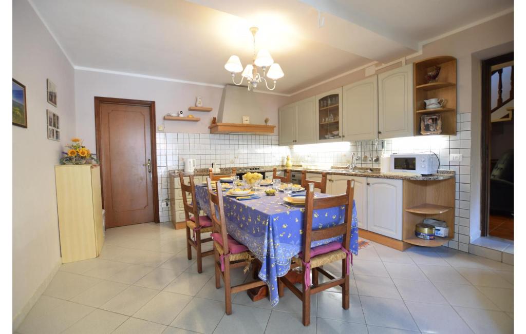 Amazing Home In Massarosa With Wifi And 3 Bedrooms photo 4