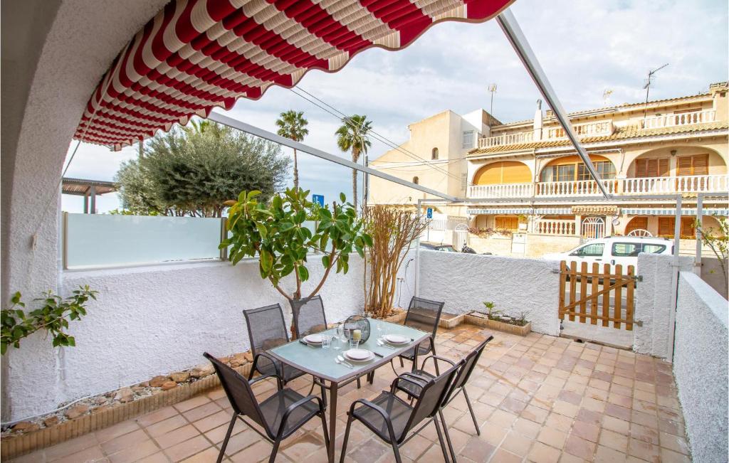 Beautiful Home In Santa Pola With Wifi And 4 Bedrooms photo 2