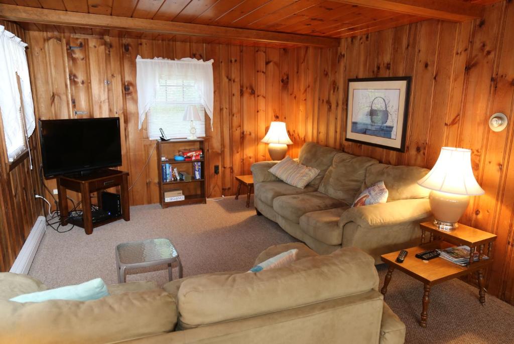 75 Freeman Avenue Sandwich - Cape Cod photo 3