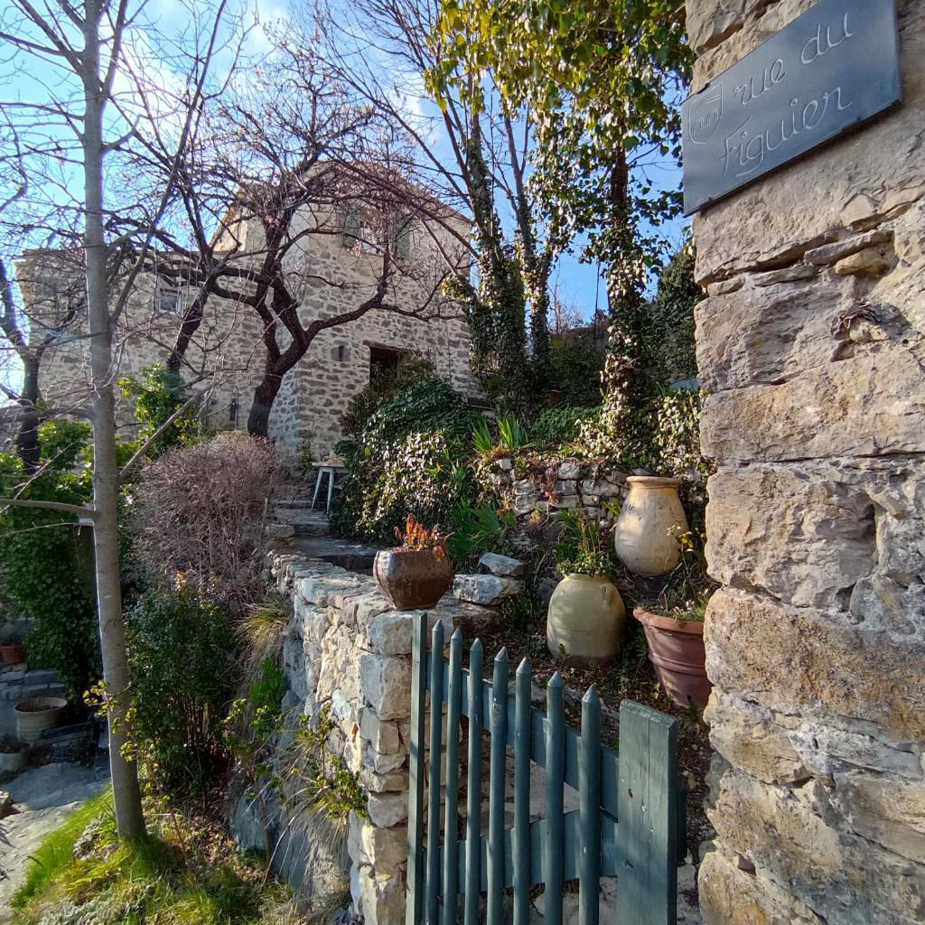 La Fontaine photo 3
