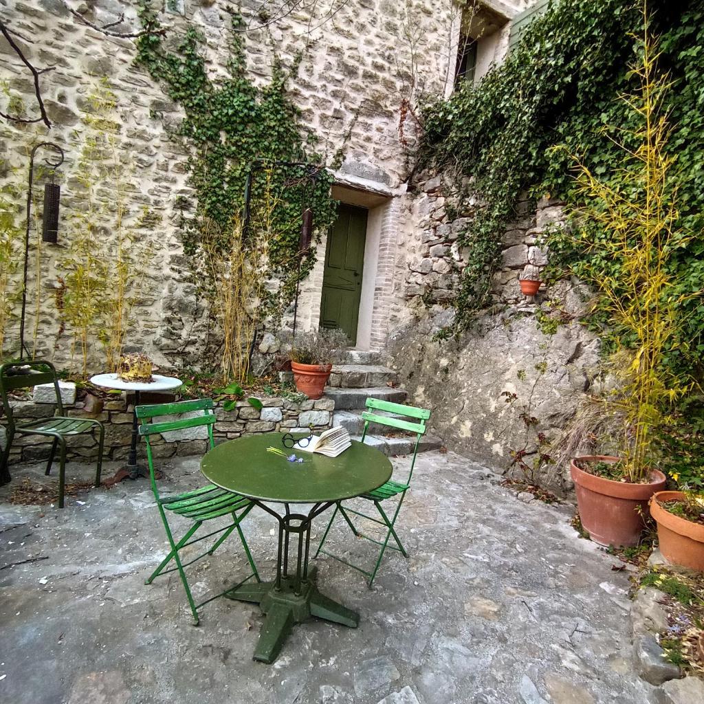 La Fontaine photo 4