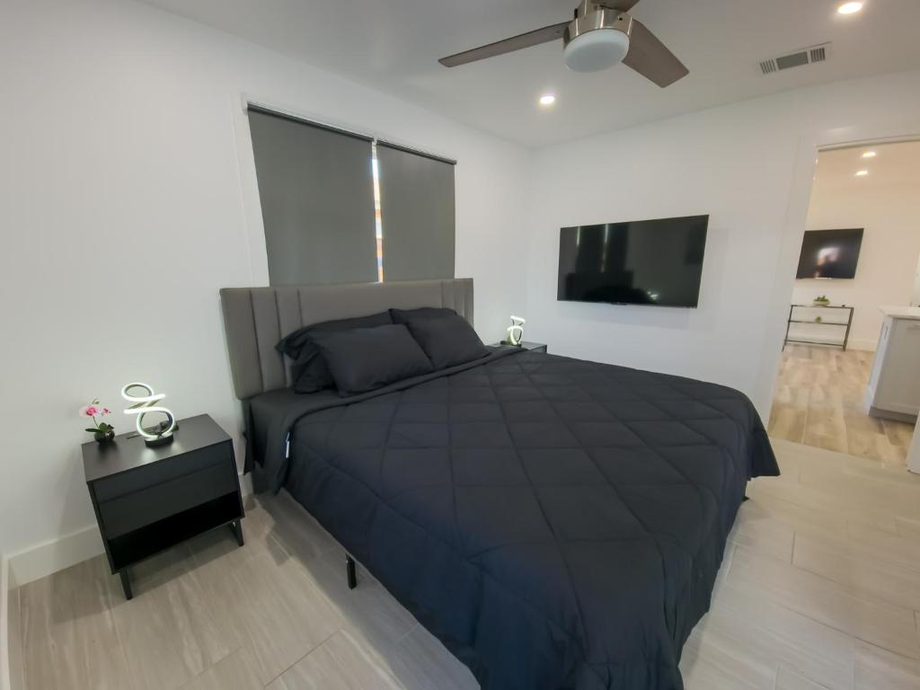Cozy modern house - Near SXSW and other events photo 3