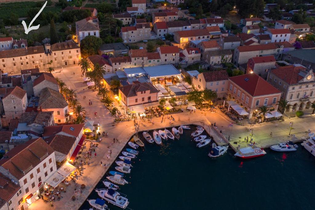 Revelin Hvar photo 2