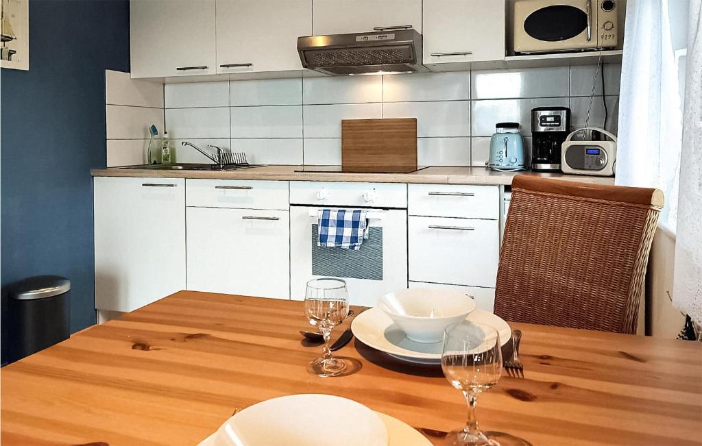 Stunning Home In Heidesee With Wifi And 1 Bedrooms photo 4