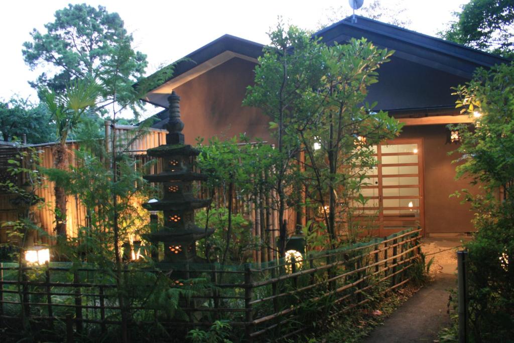 Rokugatsu-no-Mori Auberge photo 1