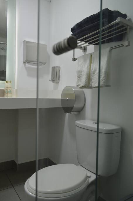 Hermoso departamento en exclusivo Condominio photo 3