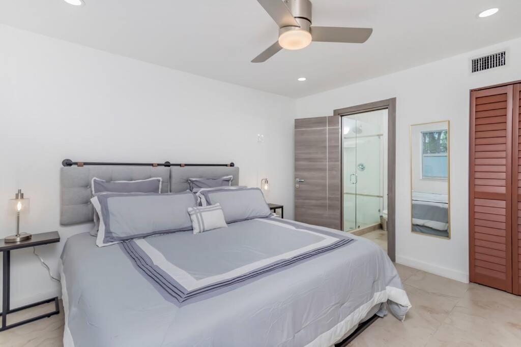 Modern Beach House photo 3