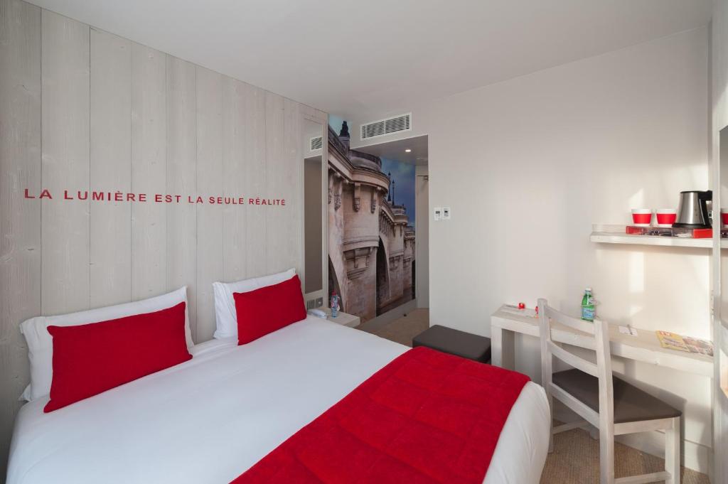 Двухместный (Небольшой двухместный номер с 1 кроватью), Golden Tulip Bercy Gare de Lyon 209