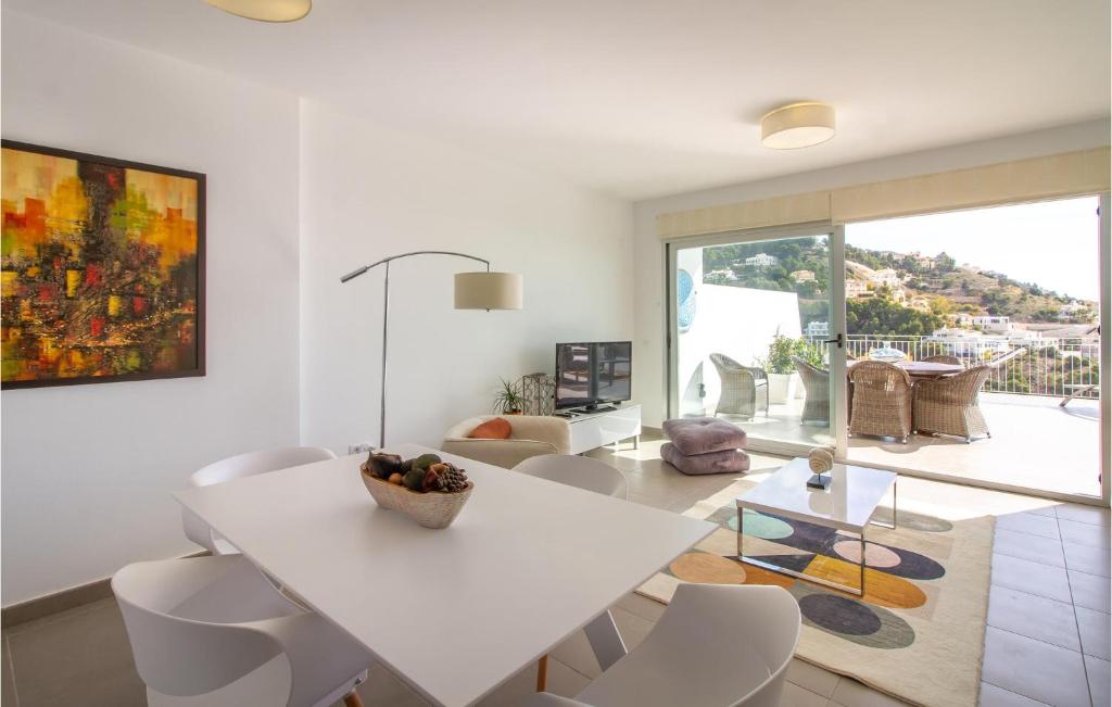 Stunning Apartment In Altea With Outdoor Swimming Pool, Wifi And Swimming Pool photo 4