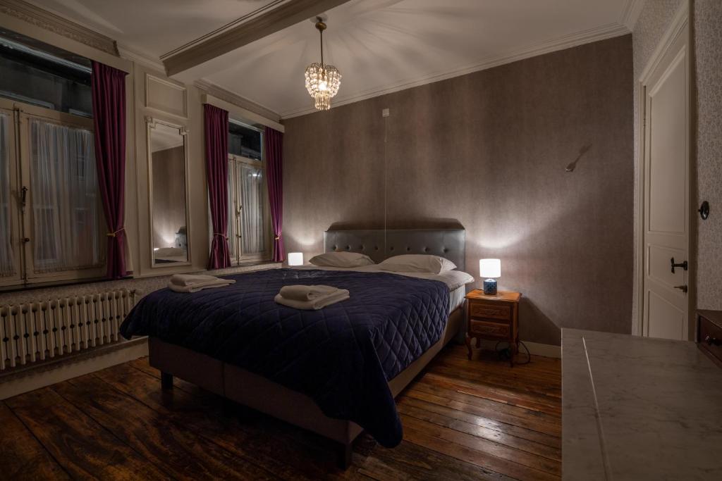 Talbot House photo 1