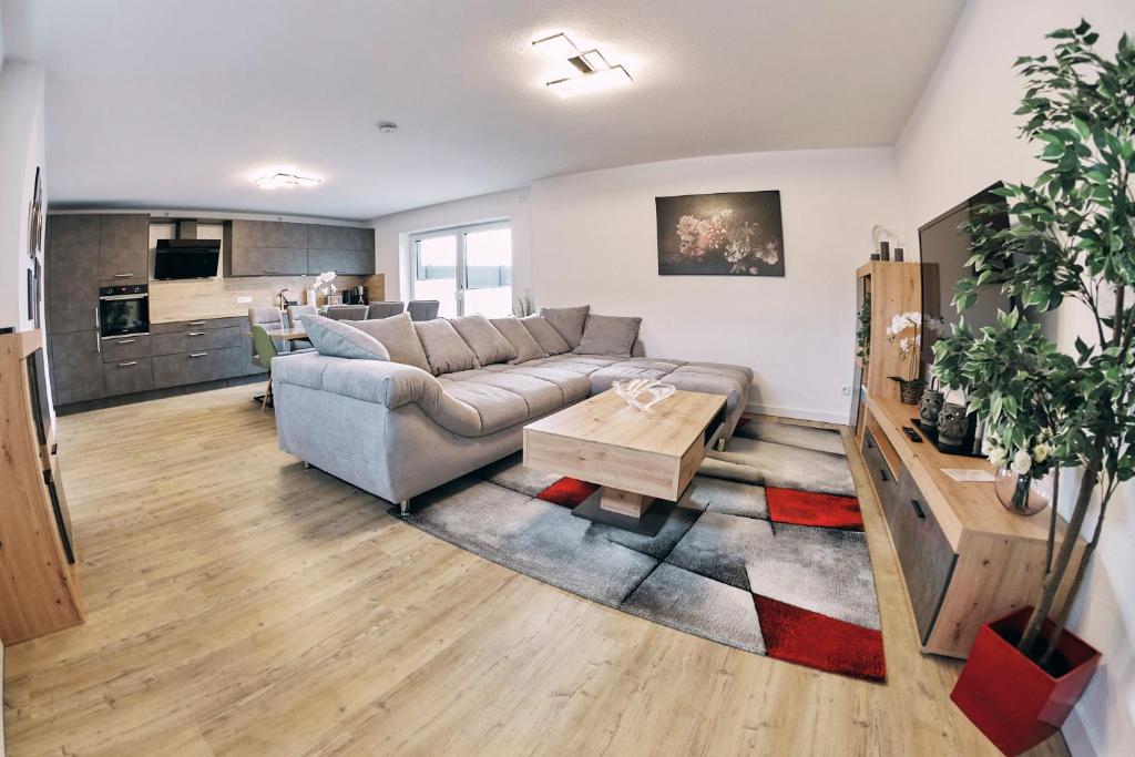 Harener Hafentraum- 90qm Wohnung mit 40qmTerrasse-kostenloses parken- nähe Schloss Dankern photo 3
