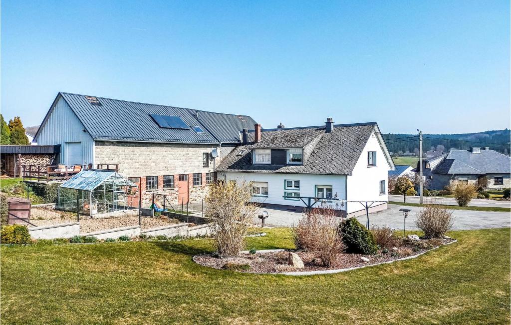 Beautiful Home In Burg-reuland With 2 Bedrooms