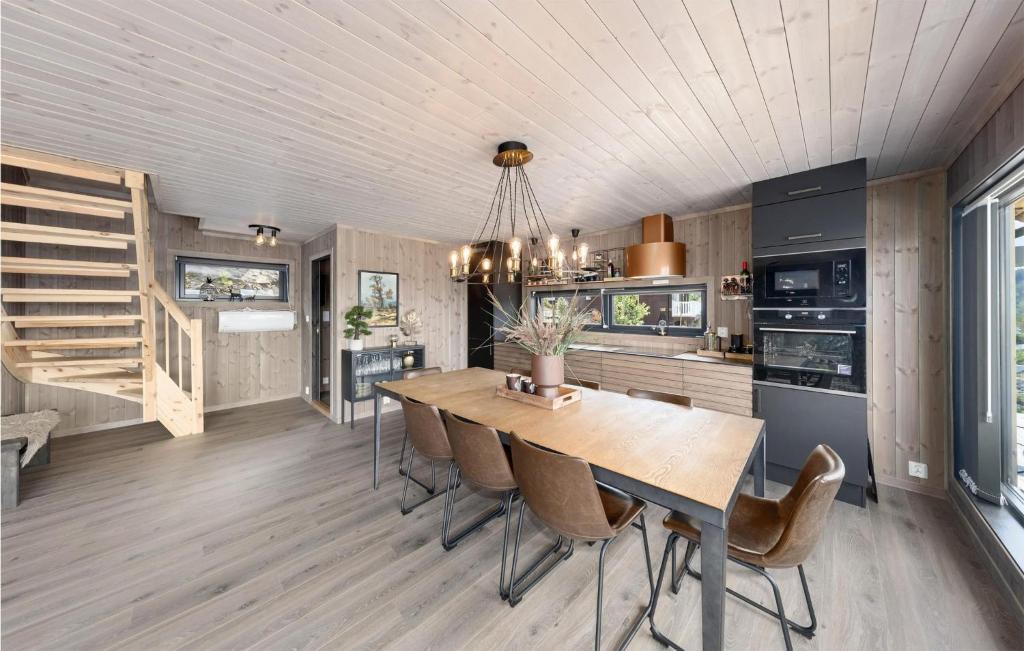 Awesome Home In Sannidal With Wifi And 4 Bedrooms photo 4