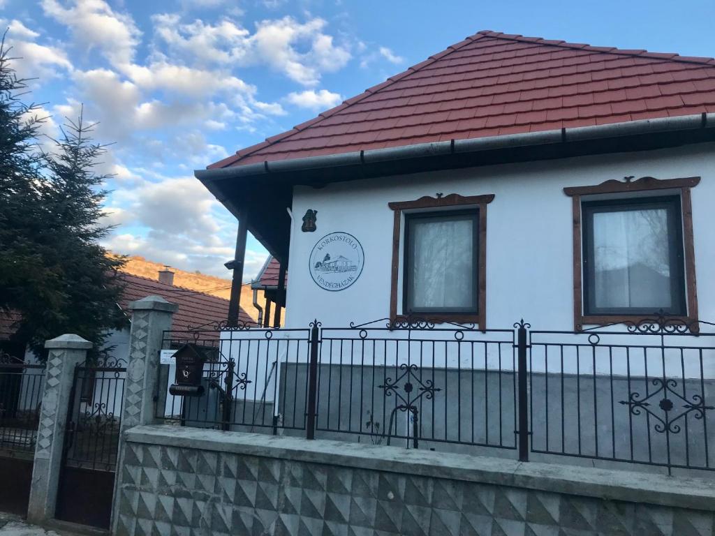 Korkóstoló Vendégházak photo 1