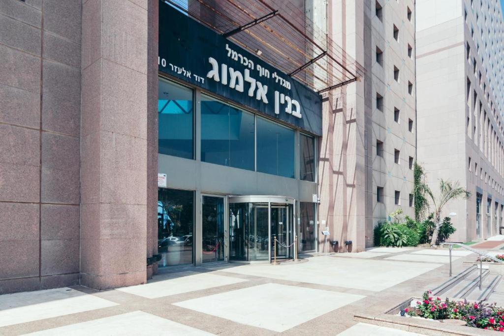ALMOG BUILDING APT's