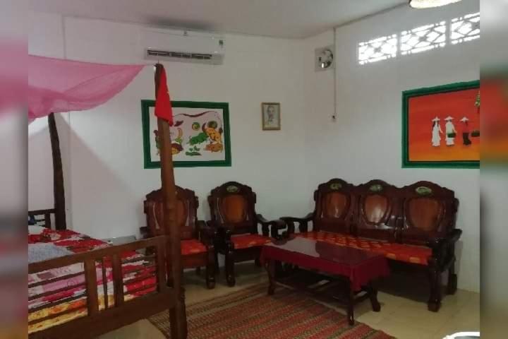 Happy Family Guesthouse