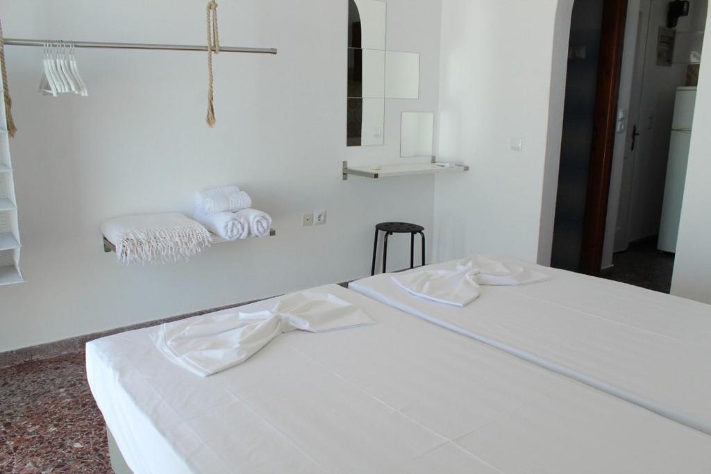 Klironomos Apartments Logaras photo 3