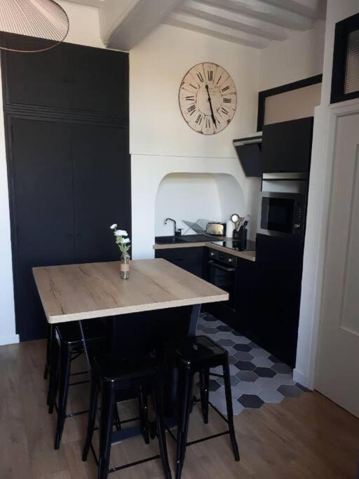Appartement 4 personnes - Vannes intra-muros - Rue piétonne photo 2