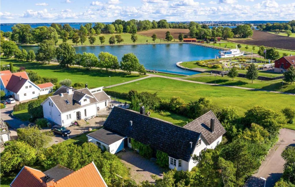 Amazing Home In Vreta Kloster With Wifi And 4 Bedrooms