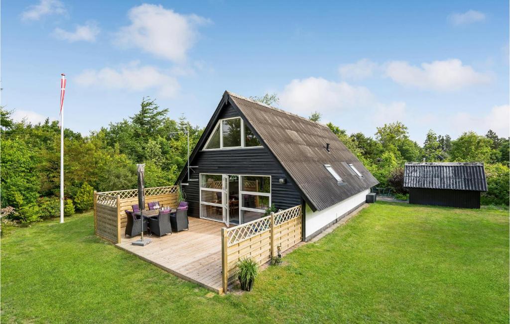 Awesome Home In Skjern With 3 Bedrooms And Wifi