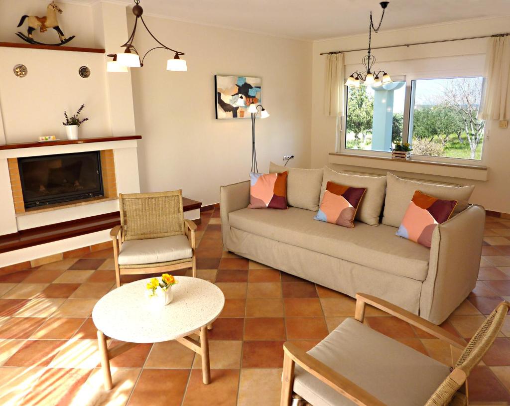 Panoramic Sea View Villa 4 Min to Beach photo 4