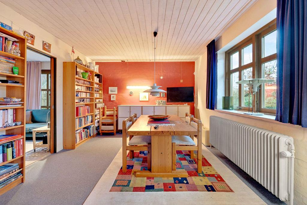 Cozy Town House In Brnderslev photo 3