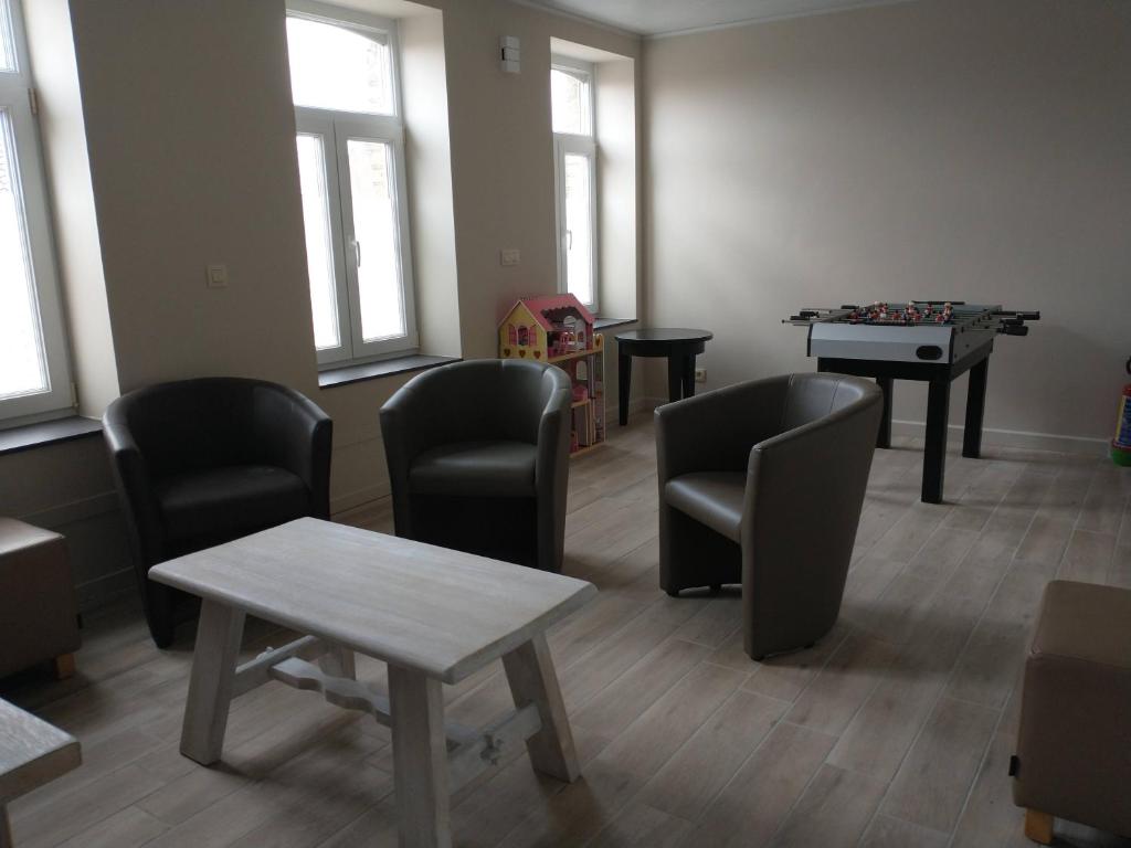 Up de platse photo 2