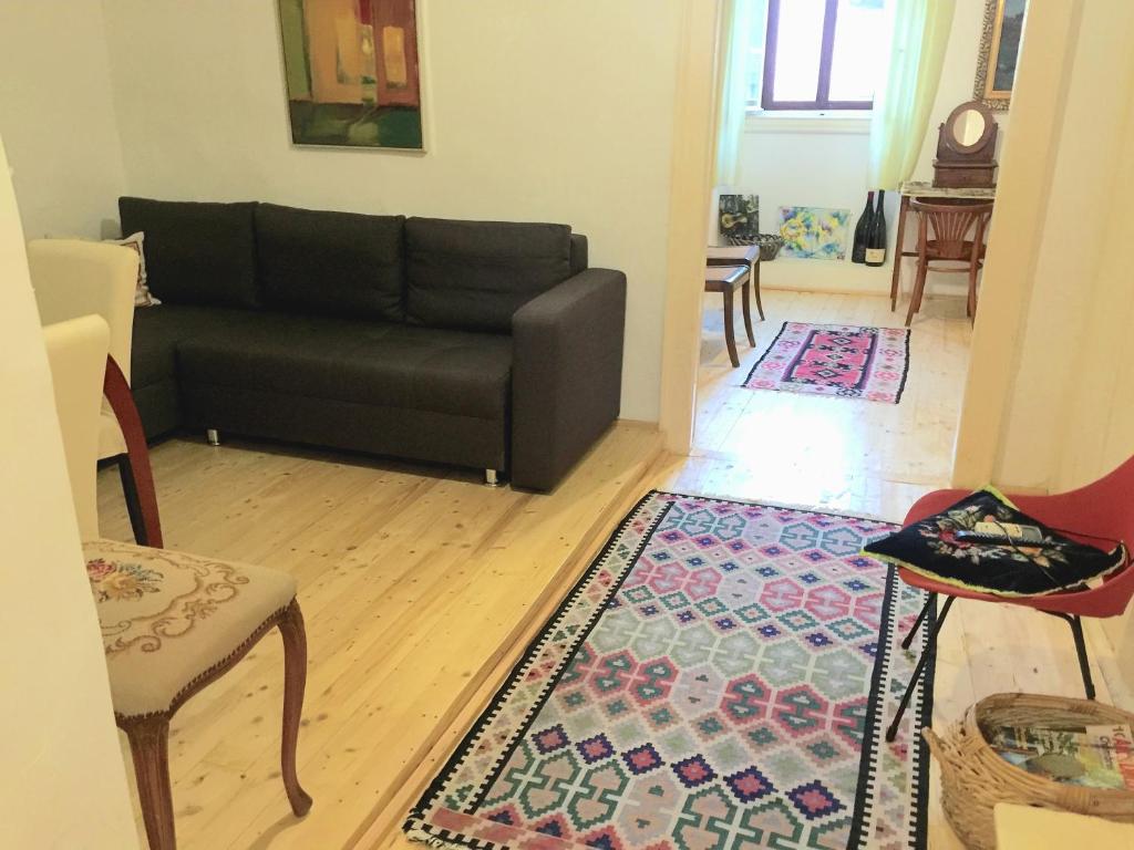 Brač, Supetar, ART HOUSE, Dreamy Dalmatian vacation home, 80m from sea