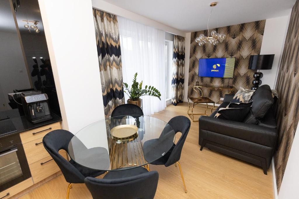 Apartament Business&Living No 73 z jacuzzi Nad Zalewem w Cedzynie i miejscem parkingowym w hali garażowej photo 3