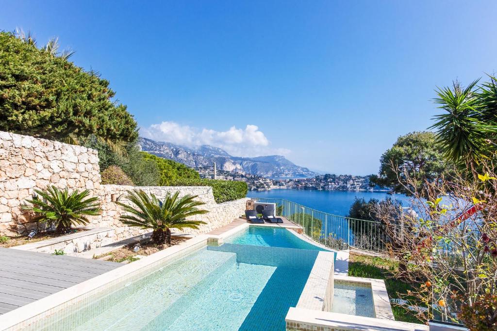 VILLA HESPERIDES VI4337 By Riviera Holiday Homes photo 2