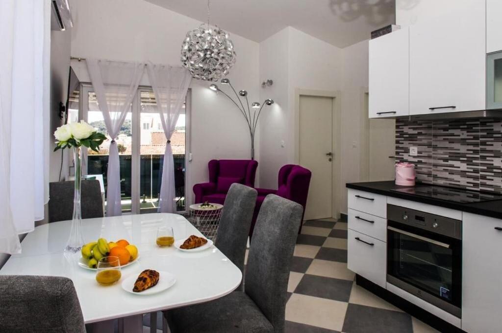 Apartments Zdeslav photo 4