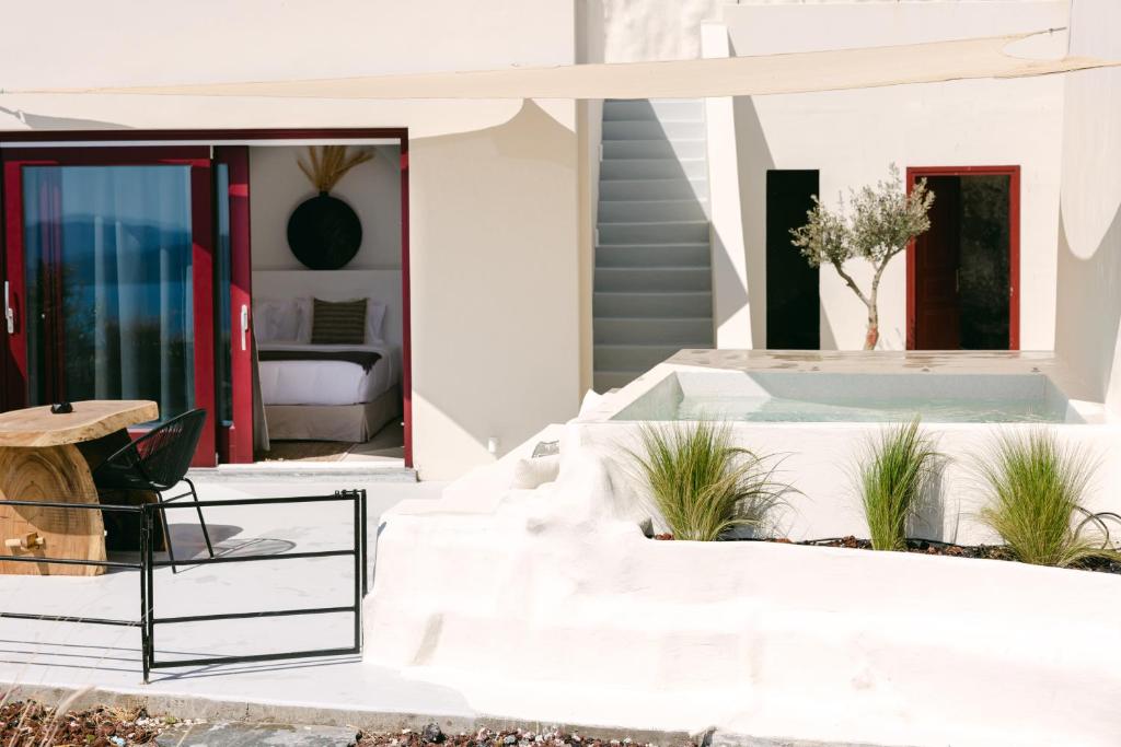 Le Cote Oia