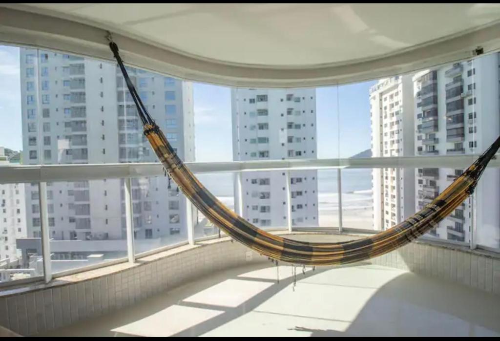 APTO com linda vista para o Mar