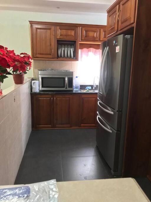 Comfortable home in San Fernando photo 2