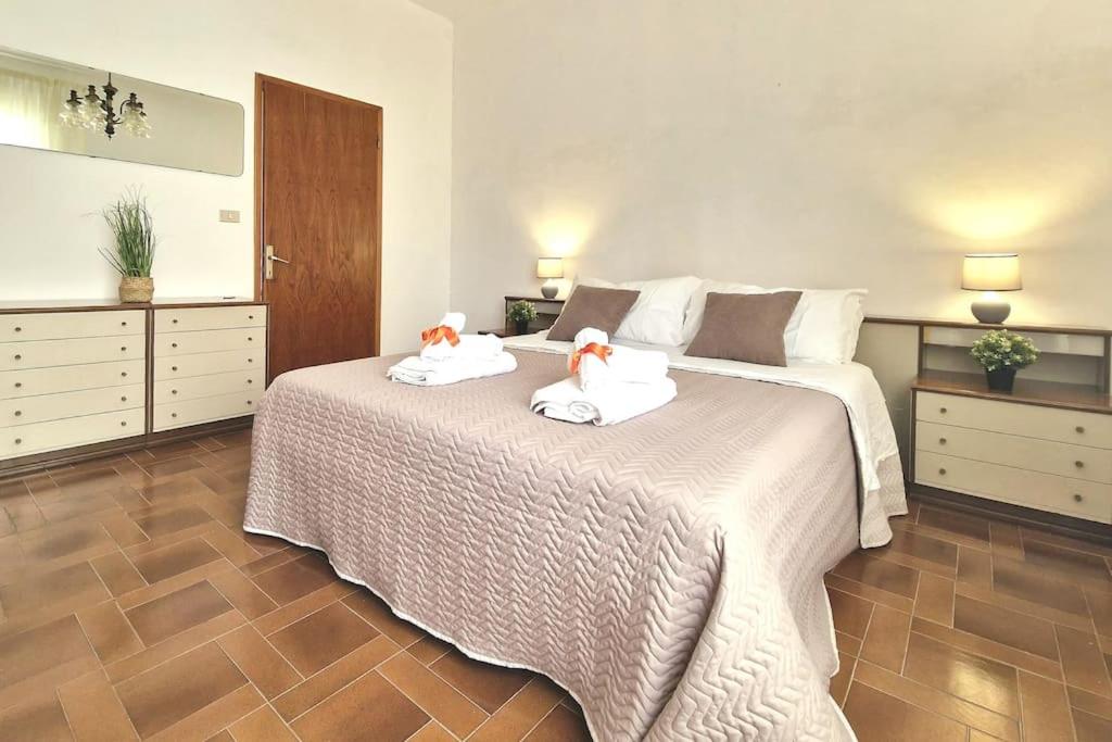 [Pochi Passi dal Mare]Ampia Casa & Cortile privato photo 1