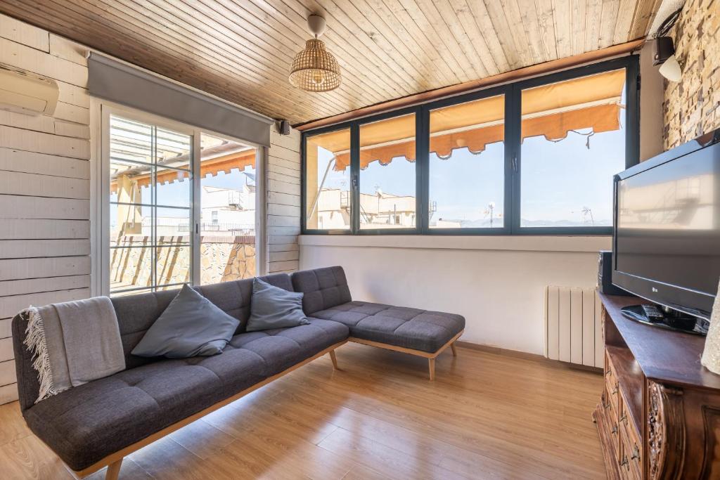 Cozy apartment in Las Gabias with a great terrace photo 1