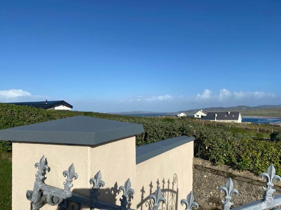 Ballyliffin bungalow with stunning beach views photo 2