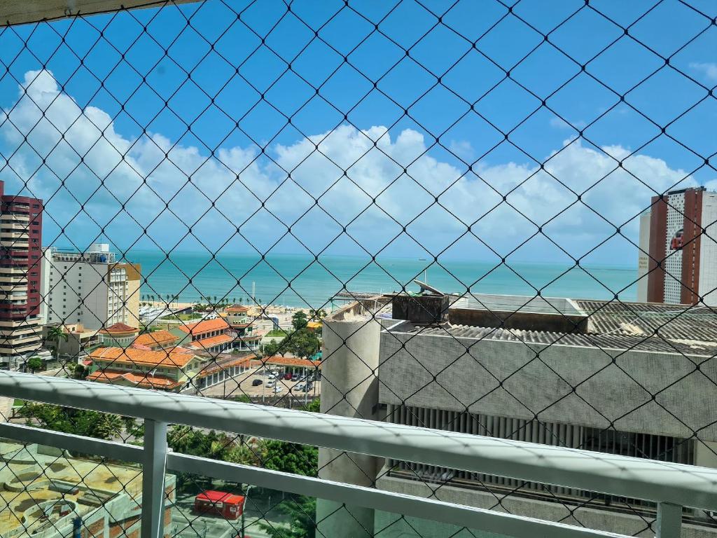 Portal Meireles Vista Mar 2 Suítes 150m Beira Mar photo 4