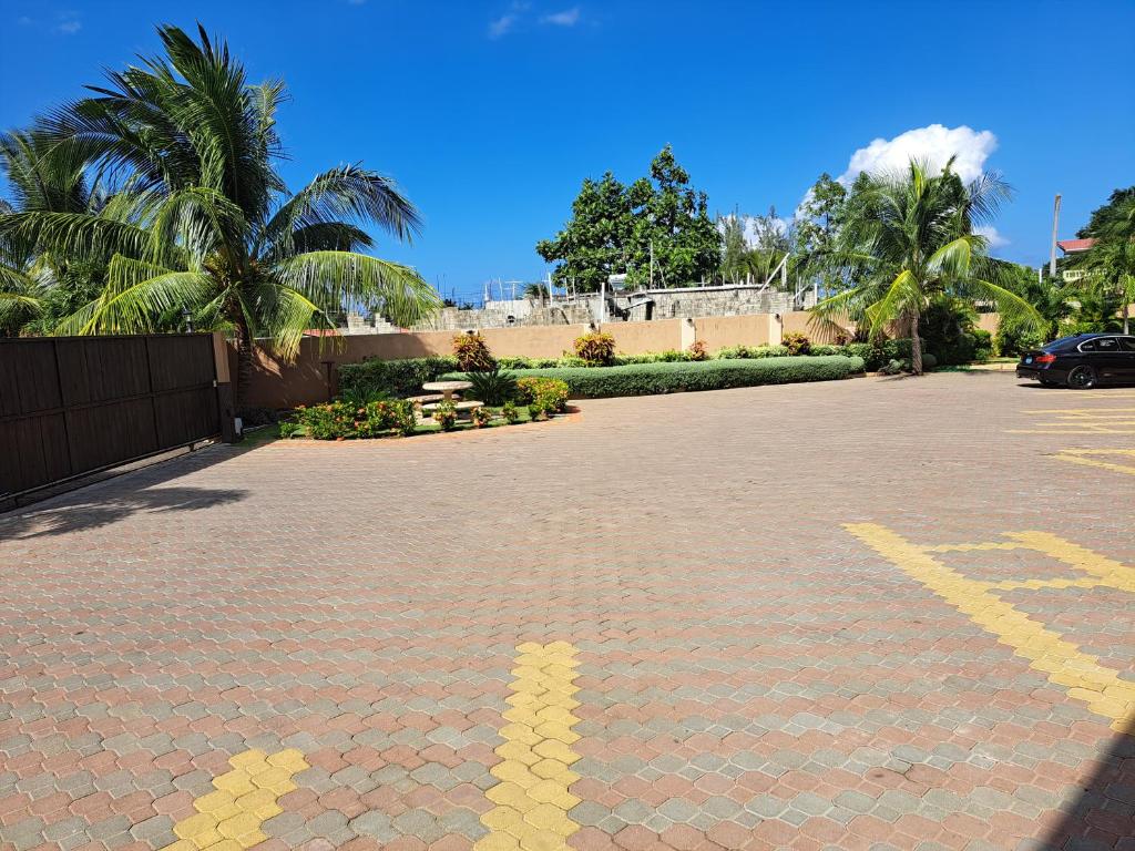 palmview estate townhouse photo 3