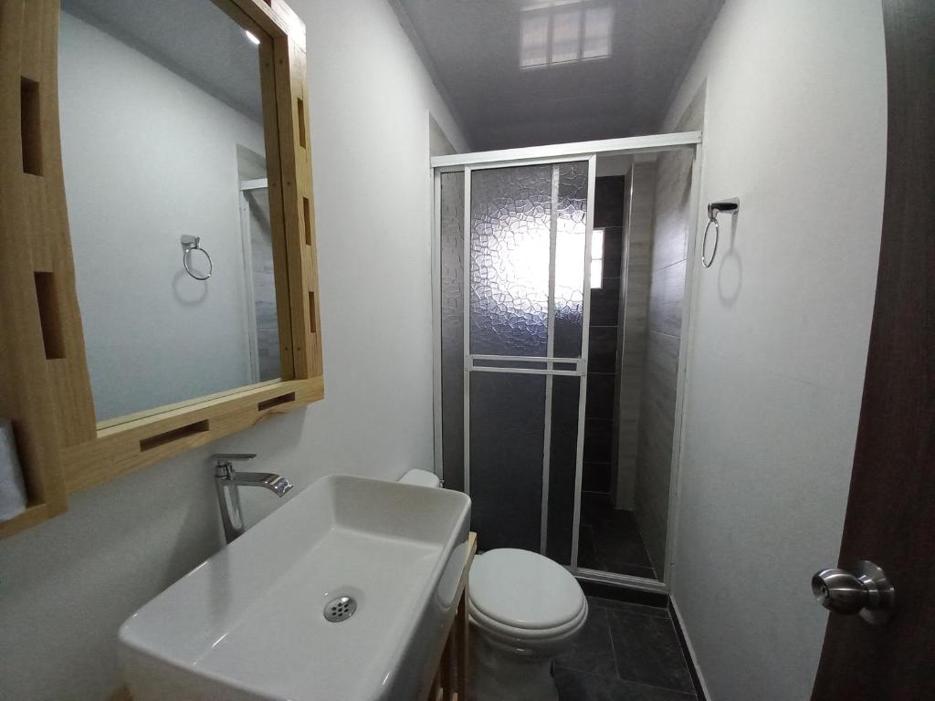 Hotel 42 Avenida photo 1